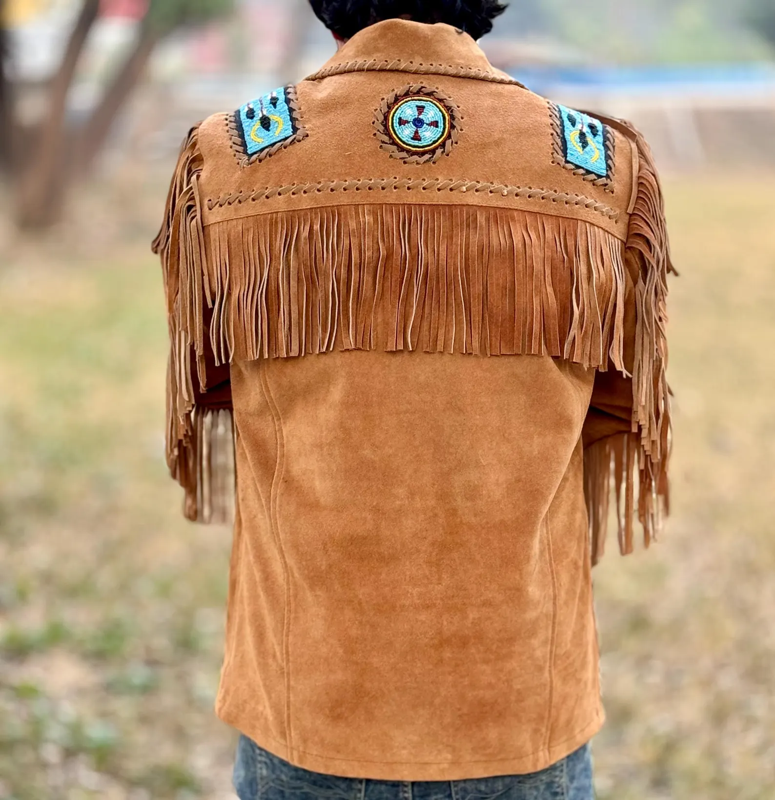 Vintage Native American Suede Fringe Cowboys Jacket With Beaded Accent - Chaqueta con flecos de ante vaquero occidental - Image 3