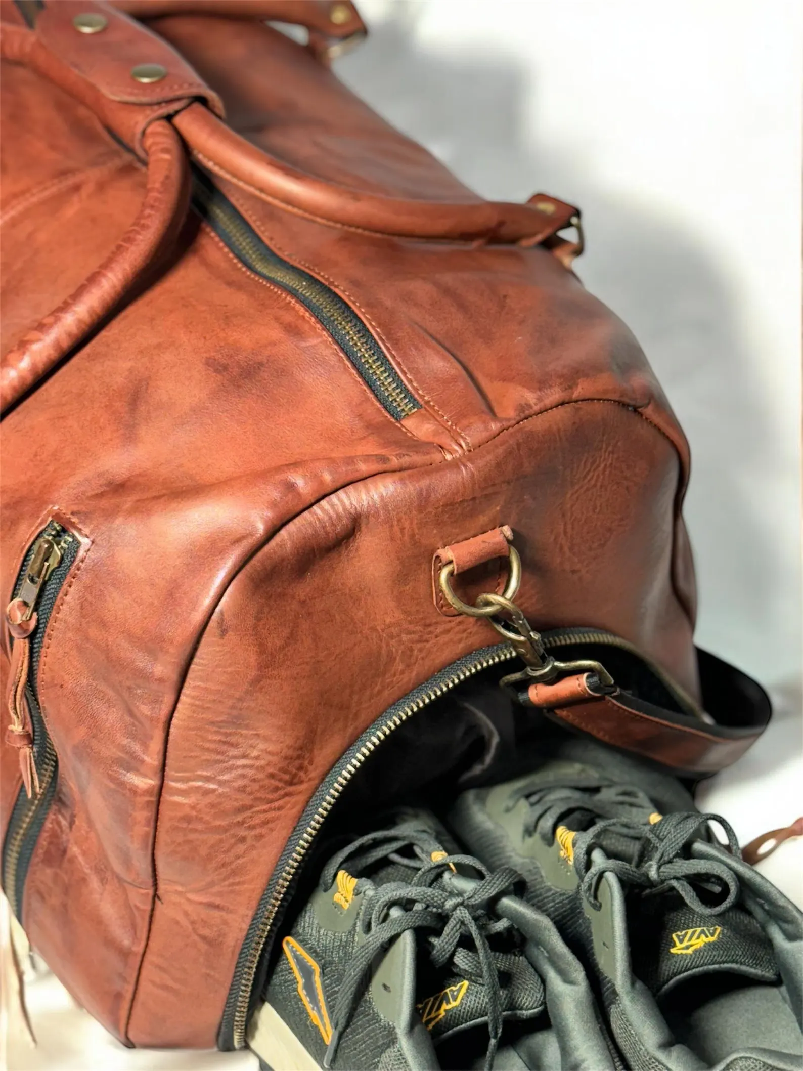 Handmade Real Leather Duffle Bag with Shoe Compartment - 20 Inch Travel Weekender
