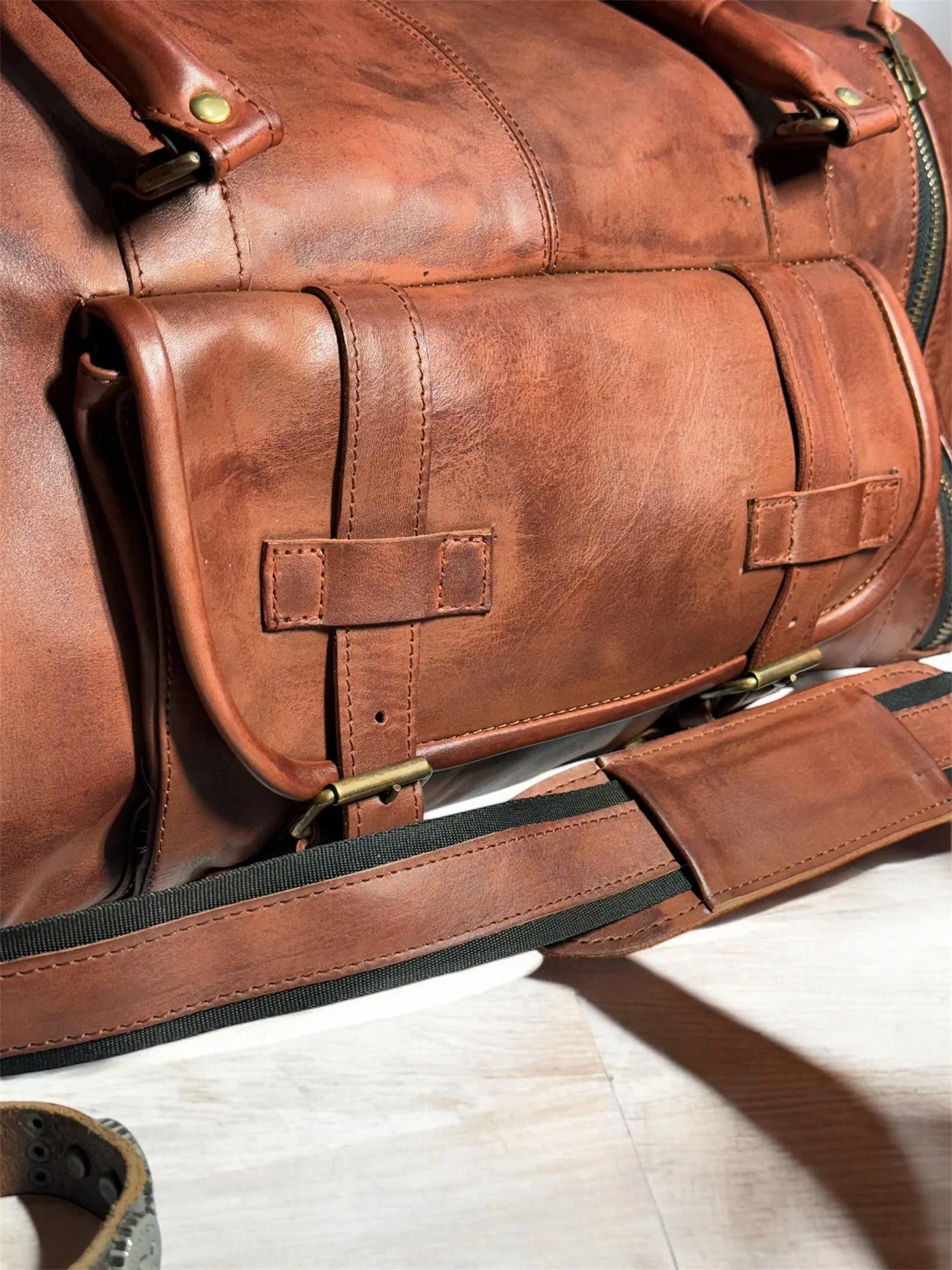 Handmade Real Leather Duffle Bag with Shoe Compartment - 20 Inch Travel Weekender - Image 2